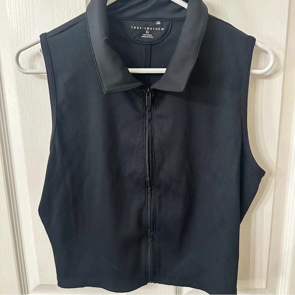 Travis Mathew Midline Zip Polo Tank, XL - Picture 2 of 4